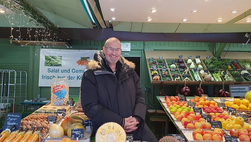 Christian Maier von Leo's Obststandl am Viktualienmarkt hält nichts von der autofreien Innenstadt.
