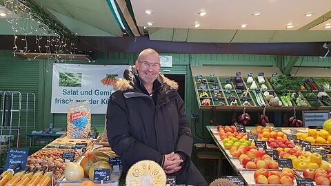 Christian Maier von Leo's Obststandl am Viktualienmarkt hält nichts von der autofreien Innenstadt.