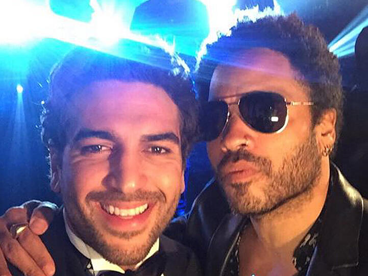 Zwei GQ Männer des Jahres auf einem Bild: Elyas M'Barek (l.) und Lenny Kravitz