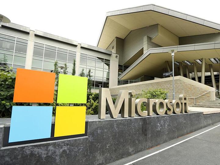 Das Geschäft von Microsoft profitiert derzeit auch vom Ende des Supports für das betagte Betriebssystem Windows 7.