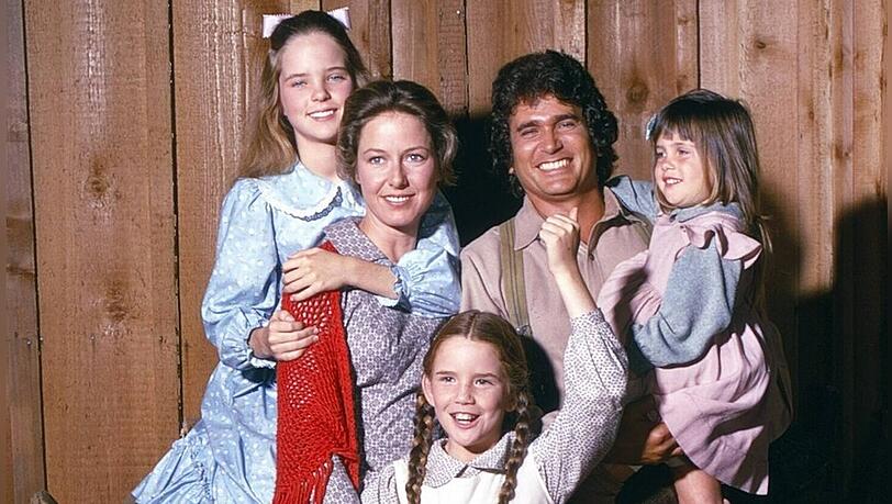 "Unsere kleine Farm" (1974, v.l.): Melissa Sue Anderson, Karen Grassle, Melissa Gilbert (u.), Michael Landon und Lindsay Sidney Greenbush.