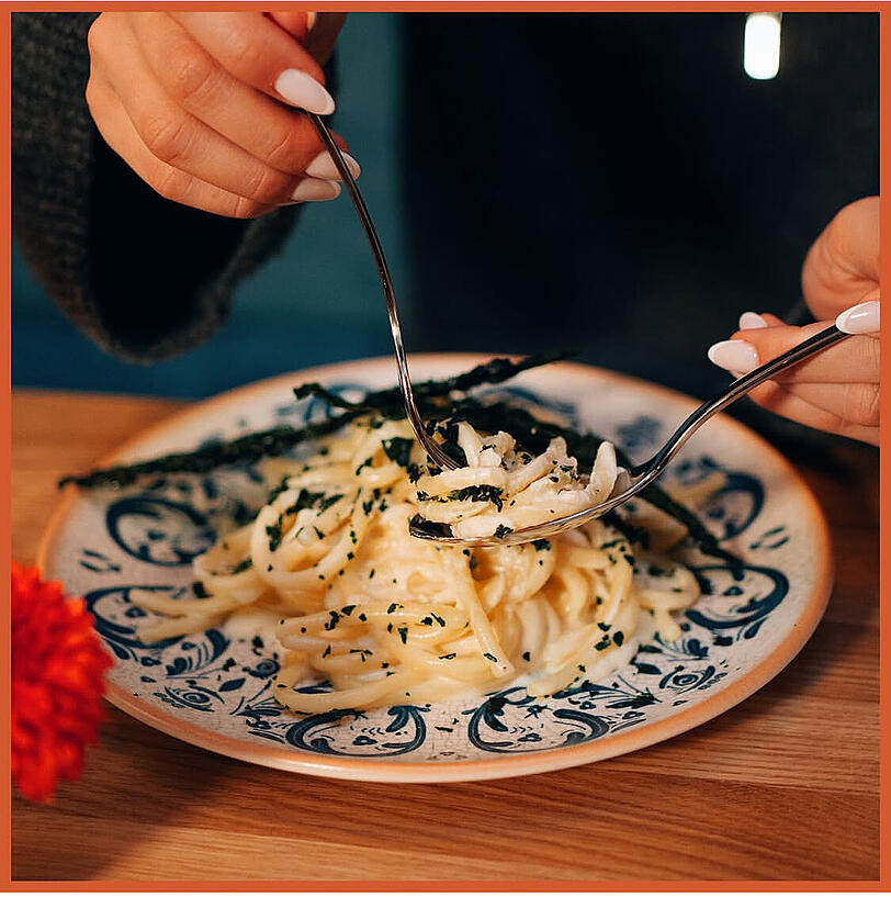 Pici mit Pecorino und Schwarzkohl gibt’s in der Rustikeria.