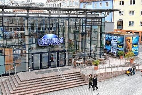 Das IMAX-Kino heißt jetzt Cinemagnum. Die Filme laufen in modernster Digitaltechnik.