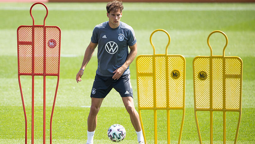 Leon Goretzka konnte am Donnerstag nur individuell trainieren. (Symbolbild)