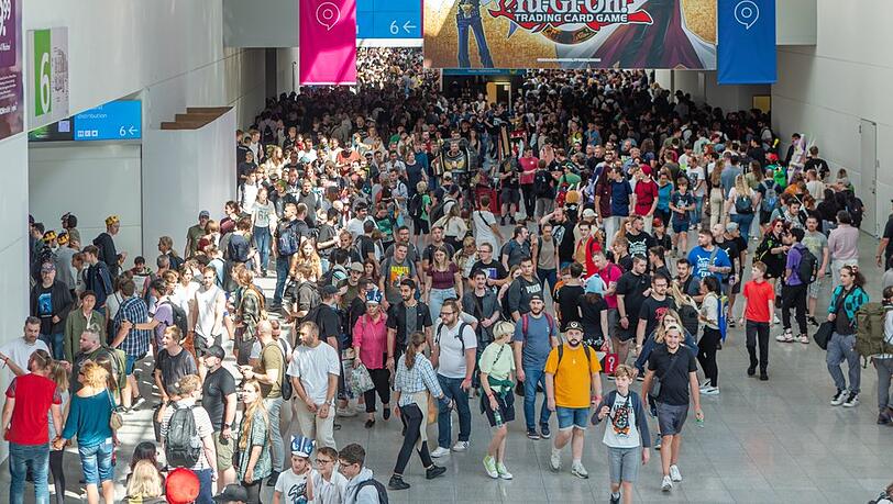 Auf der Gamescom konnten Besucher Spiele vor ihrer Veröffentlichung anspielen. Auf der Gamescom konnten Besucher Spiele vor ihrer Veröffentlichung anspielen.