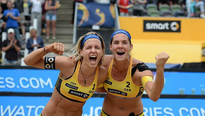 Julius Brink und Jonas Reckermann holten 2012 die erste Medaille im Beachvolleyball. Nach fünf Turniersiegen in Serie gelten Laura Ludwig und Kira Walkenhorst in Rio als Topfavoriten. Übrigens: Gespielt wird direkt an der Copacabana. Julius Brink und Jonas Reckermann holten 2012 die erste Medaille im Beachvolleyball. Nach fünf Turniersiegen in Serie gelten Laura Ludwig und Kira Walkenhorst in Rio als Topfavoriten. Übrigens: Gespielt wird direkt an der Copacabana.
