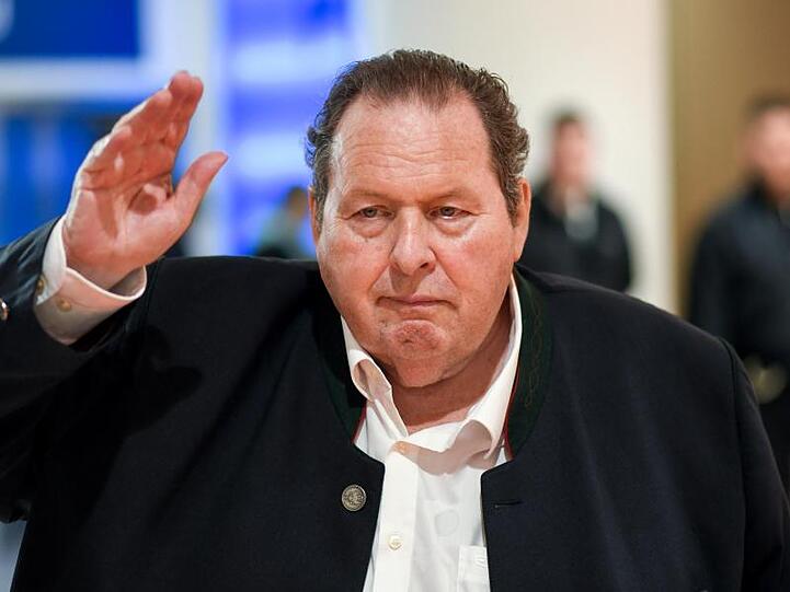Ottfried Fischer: Zwangsurlaub statt Urlaub.