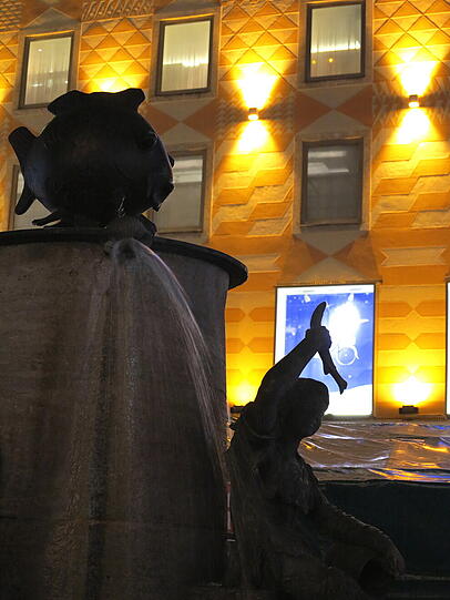 Das funktioniert auch mit der Brunnenfigur am Fischbrunnen...