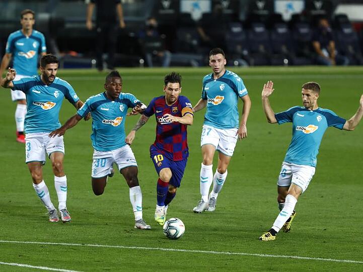 Auch im Kollektiv nicht zu bremsen: Lionel Messi (M).