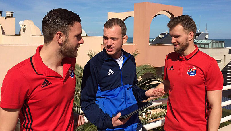 Stahl (l.) und Hain (r.) spielen beide bei der SpVgg Unterhaching in der Regionalliga Bayern, zuvor waren sie jeweils mehrere Jahre beim TSV 1860. Stahl (l.) und Hain (r.) spielen beide bei der SpVgg Unterhaching in der Regionalliga Bayern, zuvor waren sie jeweils mehrere Jahre beim TSV 1860.