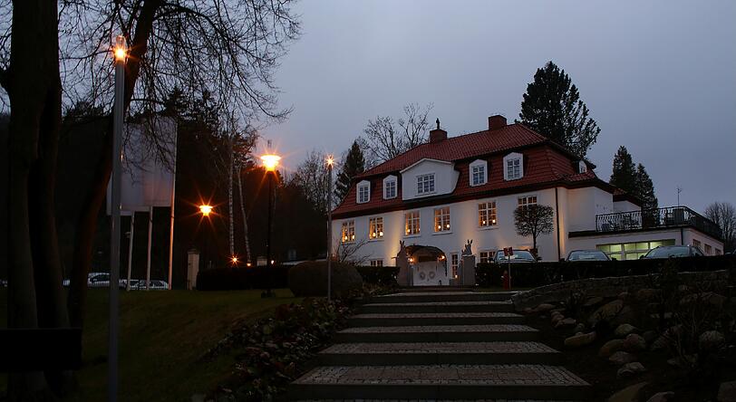 Im Hotel Dwor Oliwski in Danzig ist man auf die deutsche Nationalmannschaft bestens vorbereitet. Hier wird Jogis Elf die nächsten Wochen residieren - die Bilder.