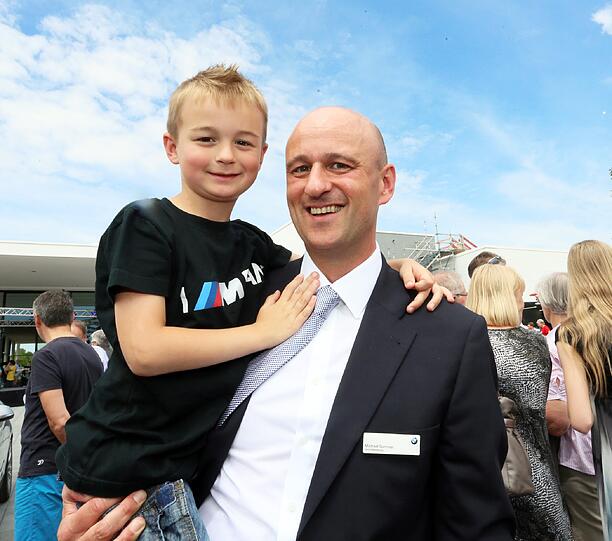 Michael Sommer mit Sohn Tobi (6).