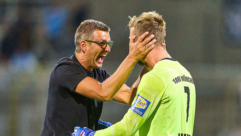 Trainer Michael Köllner (l.) und Keeper Marco Hiller (r.)