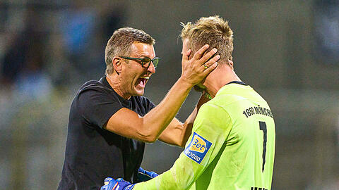Trainer Michael Köllner (l.) und Keeper Marco Hiller (r.)