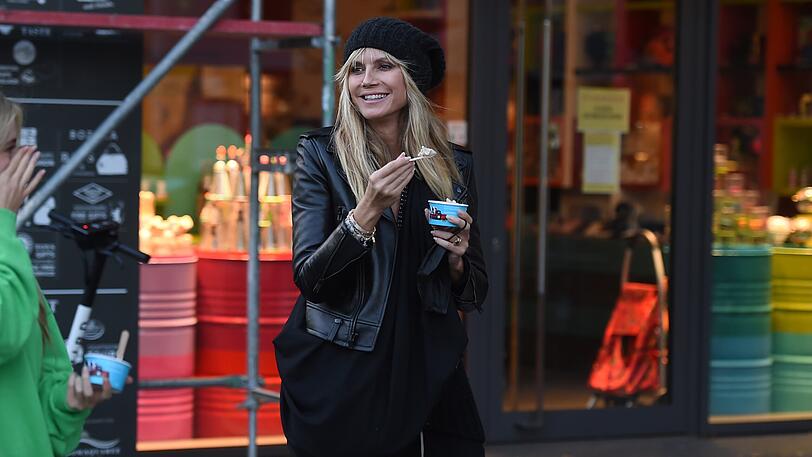 Heidi Klum beim Eissessen in Berlin 2020.