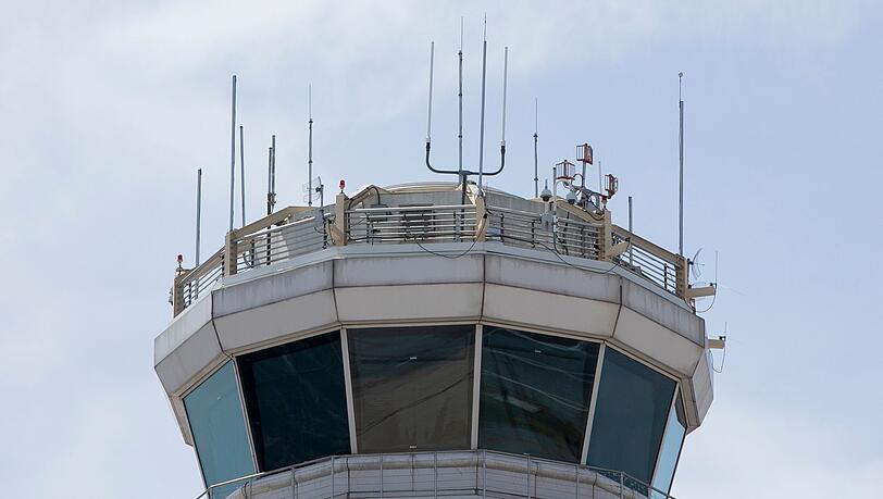 Am Flughafen von Denver verloren die Lotsen kurzzeitig den Kontakt zu den Piloten (Symbolbild)