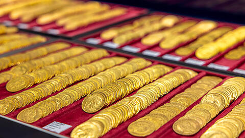 Goldm&uuml;nzen im Wert von mehr als 5.000 Euro sind verschwunden.