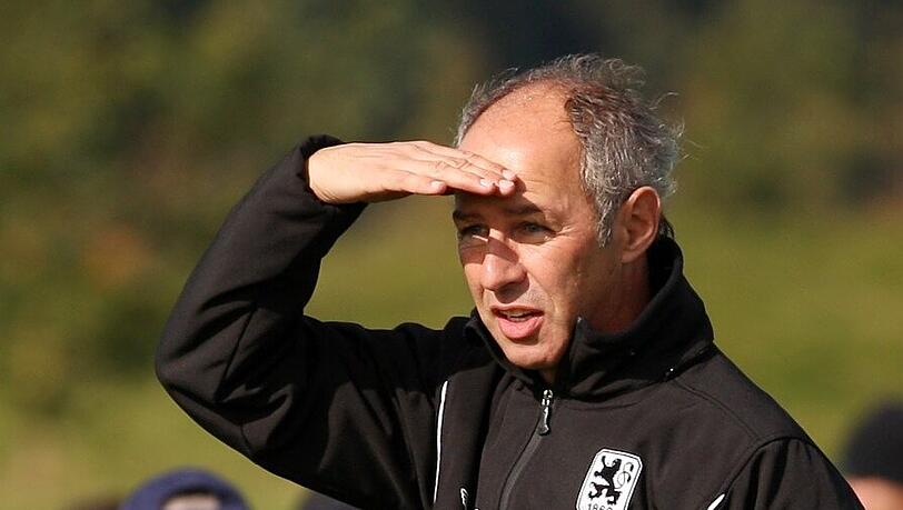 Ist noch auf der Suche nach einem Neuzugang: Reiner Maurer, der Chefcoach des Zweitligisten TSV 1860 Ist noch auf der Suche nach einem Neuzugang: Reiner Maurer, der Chefcoach des Zweitligisten TSV 1860