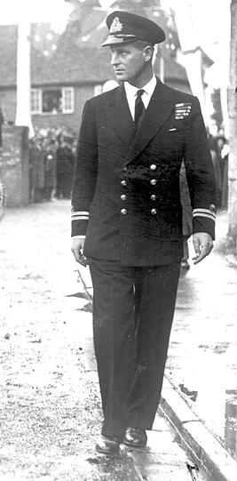 Prinz Philip 1946 in seiner Marine-Uniform.