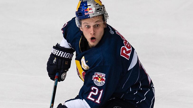 Immer vollster Einsatz bei EHC-Crack Dominik Kahun.