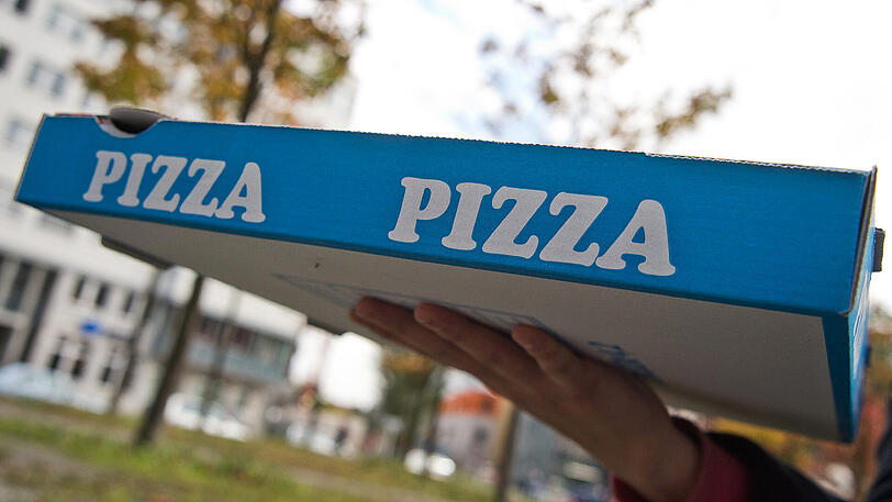 Pizza ist mittags lecker, doch wenn man sie nicht bestellt hat, wird's blöd.