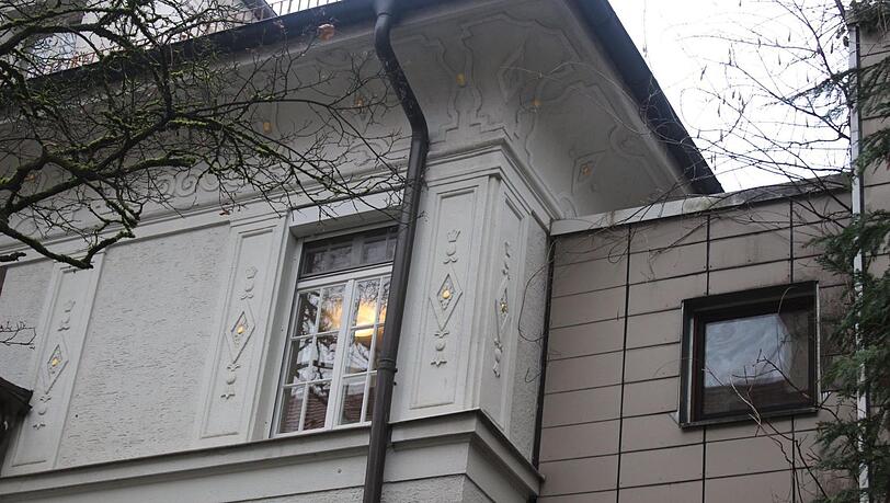 Neu und alt nebeneinander: Der Anbau an die Villa der Gärtnerklinik. Neu und alt nebeneinander: Der Anbau an die Villa der Gärtnerklinik.