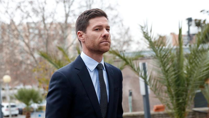 Xabi Alonso kommt zu seinem Gerichtsverfahren in Madrid. Foto: Sergio R Moreno/gtres/dpa/Archivbild Xabi Alonso kommt zu seinem Gerichtsverfahren in Madrid. Foto: Sergio R Moreno/gtres/dpa/Archivbild
