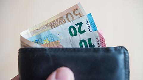 Einiges wird für Verbraucher im neuen Jahr teurer.