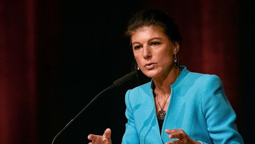 Sahra Wagenknecht (Die Linke) bei einem Auftritt in Halle.