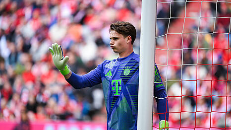 Jonas Urbig überzeugte gegen den VfB Stuttgart.