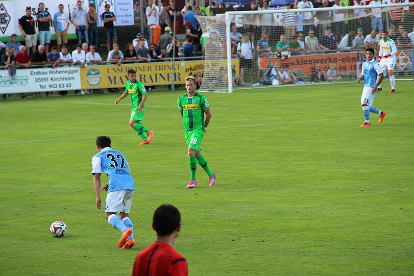 Szenen aus dem Spiel gegen Mönchengladbach