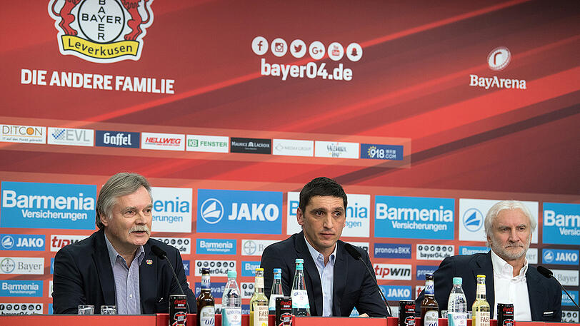 Rudi Völler und Michael Schade bleiben weiter in der Bayer-Führung.