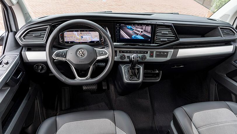 Ganz neu: Die Armaturen mit volldigitalem Cockpit im T6.1.