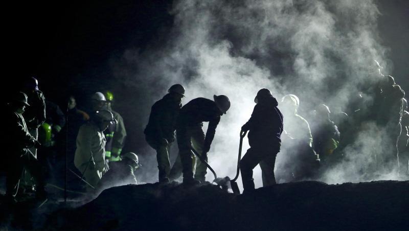 In der Nähe der Pipeline hatten sich zum Zeitpunkt der Explosion mehrere Hundert Menschen befunden. In der Nähe der Pipeline hatten sich zum Zeitpunkt der Explosion mehrere Hundert Menschen befunden.