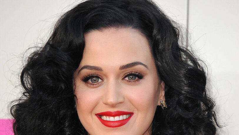 Damals noch keine Tante: Katy Perry bei den American Music Awards im November 2013 in Los Angeles Damals noch keine Tante: Katy Perry bei den American Music Awards im November 2013 in Los Angeles