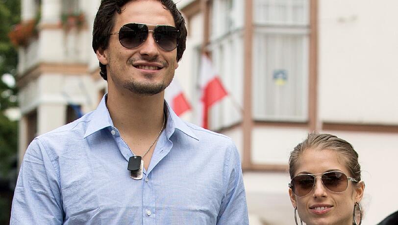 Mats Hummels ist mit Cathy Fischer zusammen.