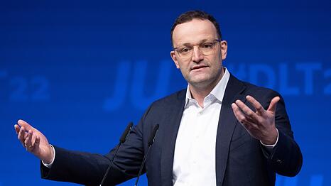 Unionsfraktionsvize Jens Spahn (CDU) möchte die "Rente mit 63" beenden.