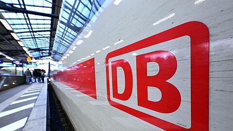 Die Bahn d&uuml;rfte ihr P&uuml;nktlichkeitsziel auch in diesem Jahr deutlich verfehlen. (Archivbild)