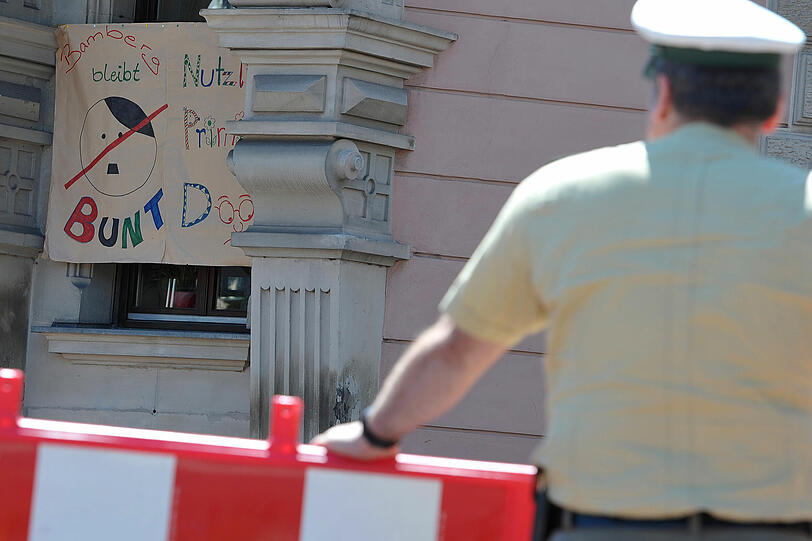 Friedliche Proteste gegen den NPD-Parteitag in Bamberg.
