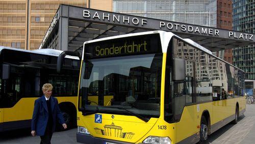 In Berliner Verkehrsmitteln kommt es immer mal wieder zu Übergriffen In Berliner Verkehrsmitteln kommt es immer mal wieder zu Übergriffen