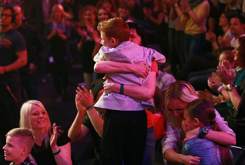So sehen Sieger aus! Veronika und Daniel gewinnen das "Got to Dance" -Finale. Die Bilder vom Tanzfinale