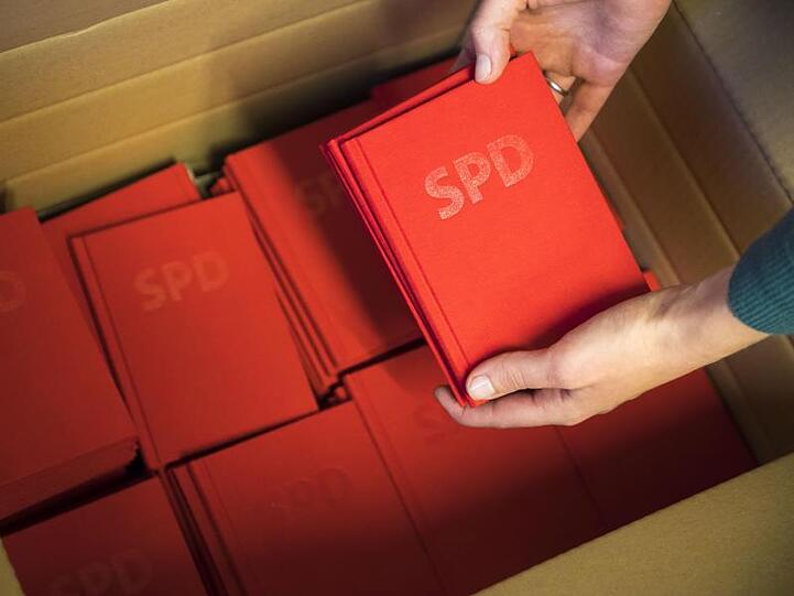 Die SPD hat im vergangenen Jahr fast 20.000 Mitglieder verloren.