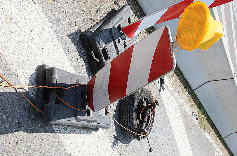 Bilder von der Unfallstelle am Autobahnende Heldenstein.