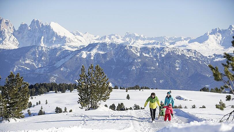 Das Biwak Camp Südtirol ist ein Naturerlebnis für die ganze Familie. Das Biwak Camp Südtirol ist ein Naturerlebnis für die ganze Familie.