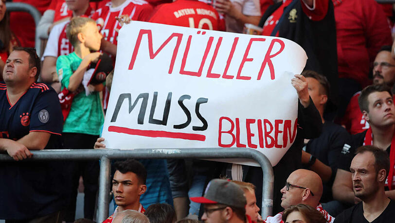 Müller weg vom FC Bayern? Dieser Fan hat eine klare Meinung. Müller weg vom FC Bayern? Dieser Fan hat eine klare Meinung.