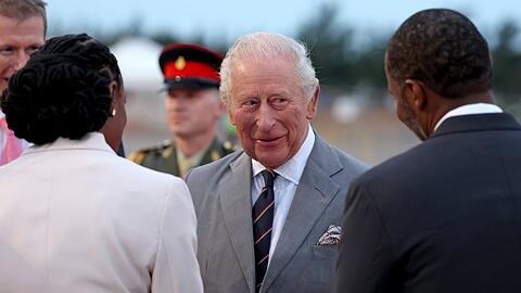 K&ouml;nig Charles III. ist nach Bermuda gereist.