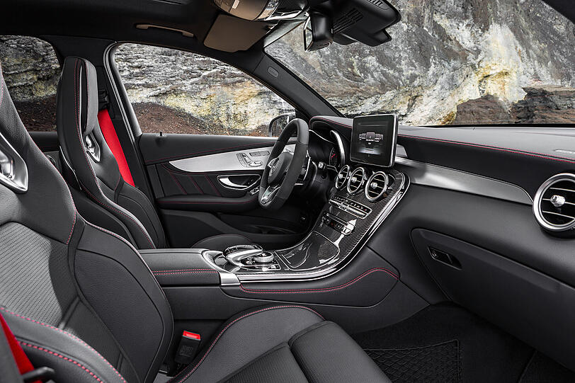 "Hochsitz" für sportlich ambitionierte Autofahrer: der Innenraum des AMG GLC 43.