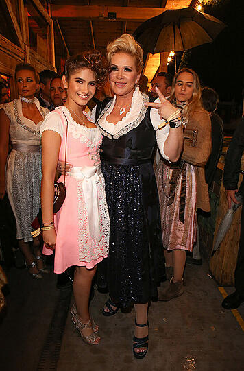 Claudia Effenberg mit Tochter Lucia Strunz.