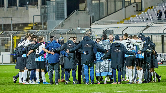 Die Löwen müssen sich unter schwierigen Bedingungen auf die Partie in Köln vorbereiten.
