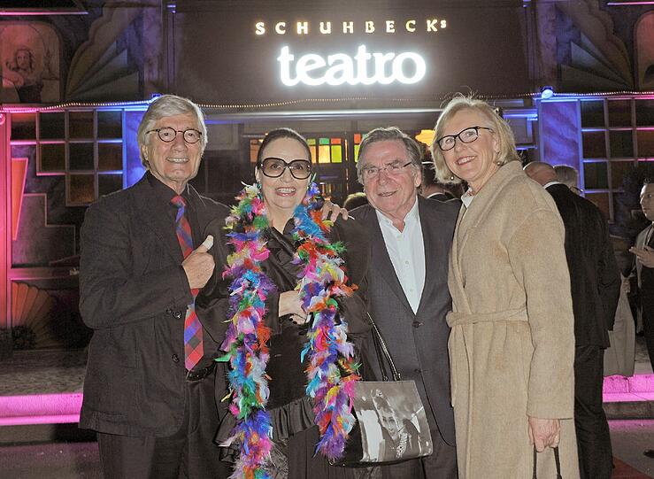 Christian Wolff und seine Frau Marina mit Elmar und Anita Wepper